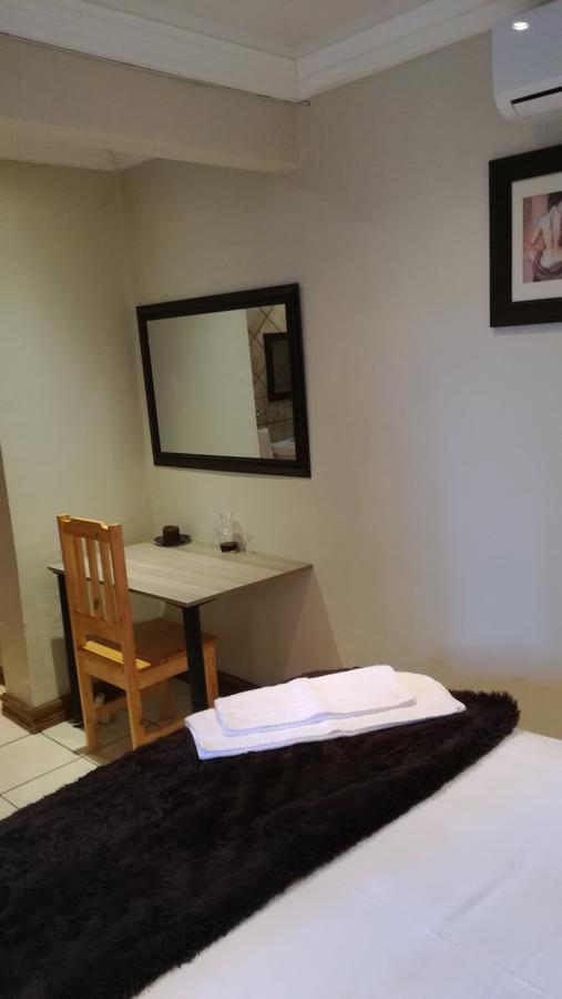 Giardino A 194 Bed & Breakfast Welkom Ngoại thất bức ảnh